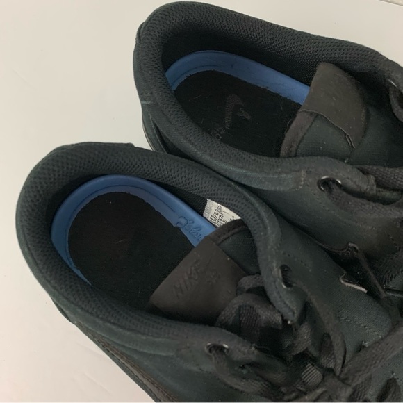 Nike SB Charge Canvas Solarsoft Black Low Sneakers 10 - Picture 6 of 9